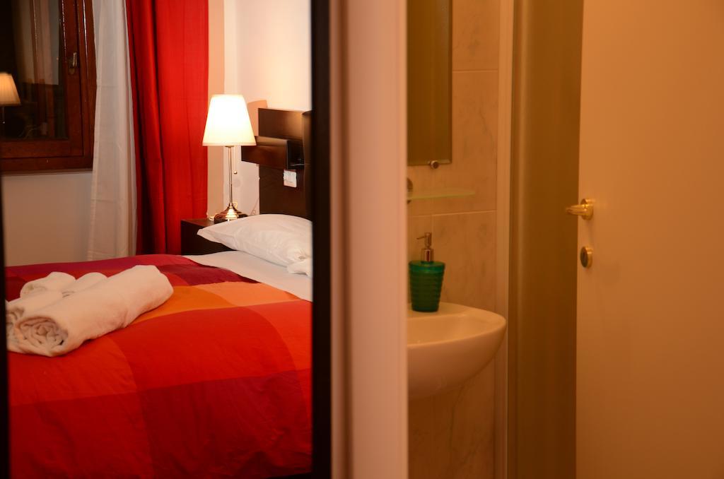 Vatican Dream Rome Room photo